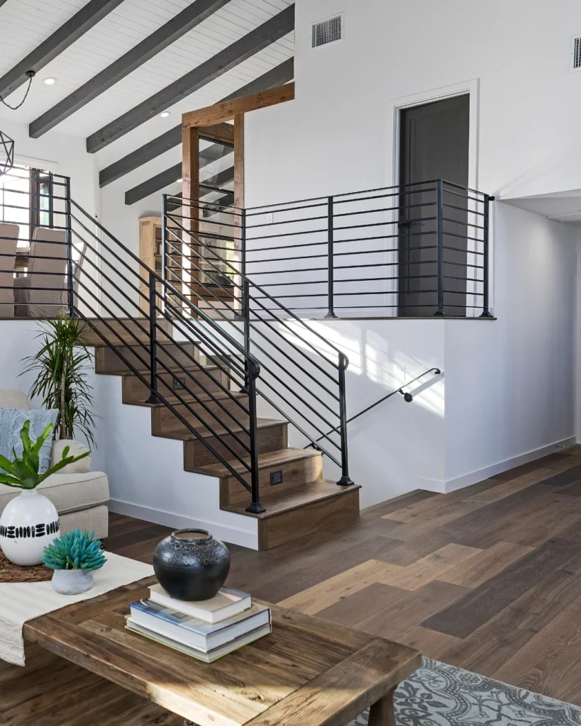 Séjour en carrelage imitation parquet